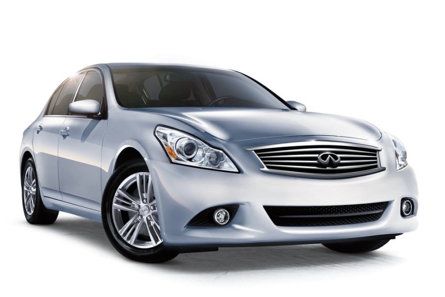 Infiniti G25/G37